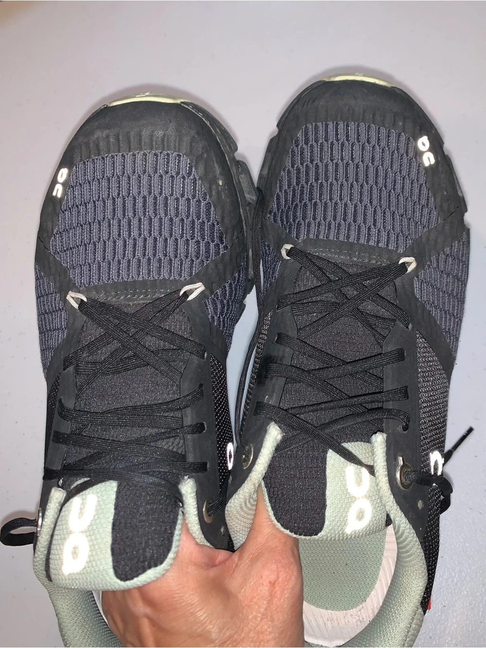 ON CLOUD Cloudflyer Running SHOES 8.5 Wide EUC